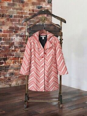 Bandolino Coral and White Chevron Jacket Size Medium